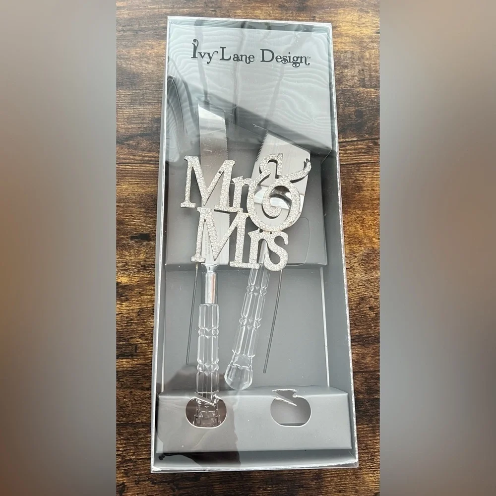 Ivy Lane Designs | bundle of wedding supplies.